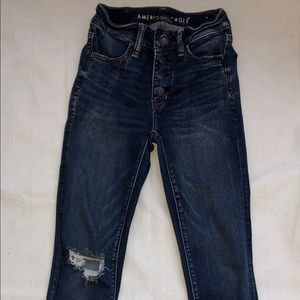 AMERICAN EAGLE OUTFITTER SKINNY JEANS